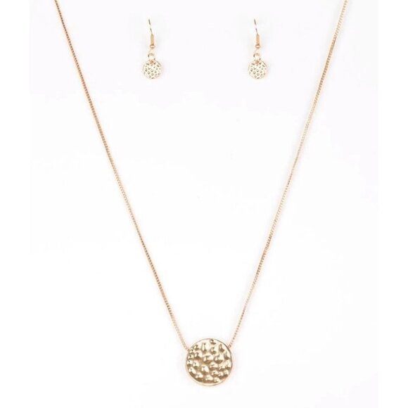 🆕 The BOLD Standard gold Necklace - Picture 4 of 4